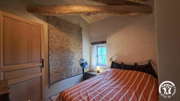 3/ Chambre Couple : 2 stagiaires, 1 lit 140x190