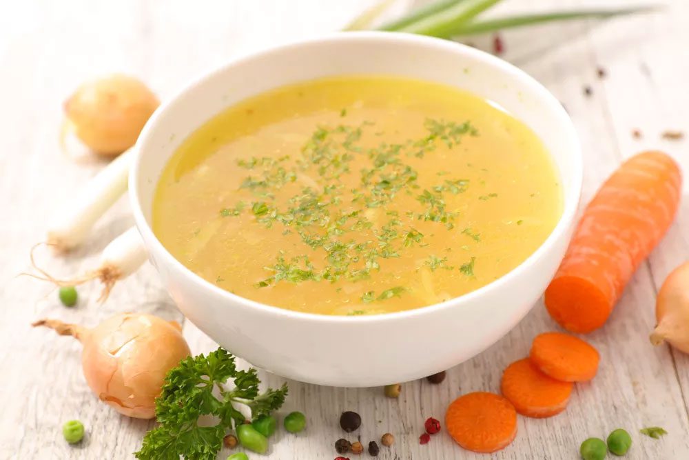 Bouillon de légumes en stage de jeûne