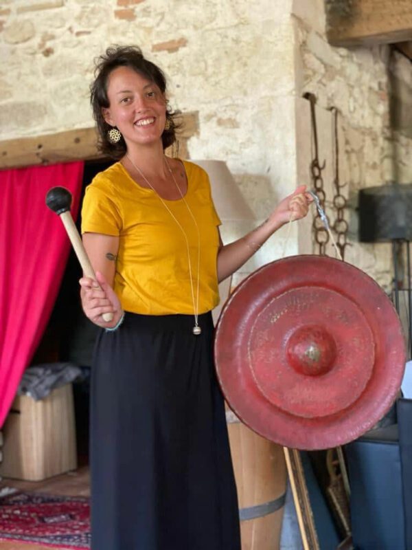 Fanny animatrice aux Crocodiles jaunes Jeûne et randonnée